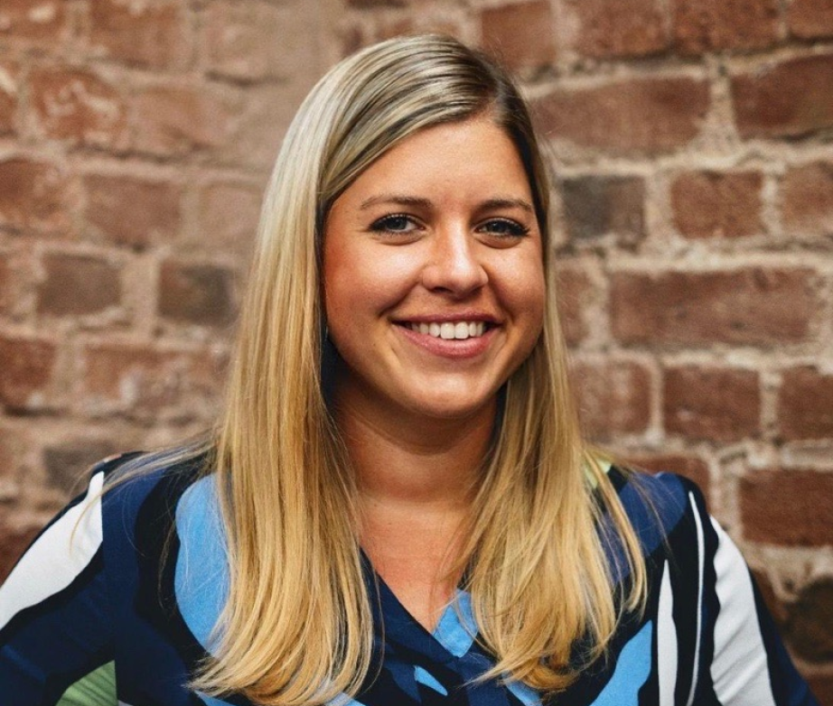 Anika Hindsches